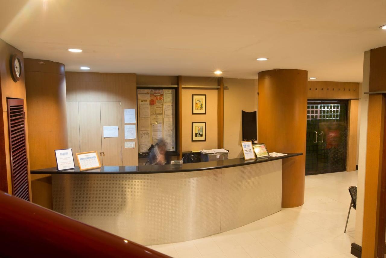 Vista Hotel Recto Маніла Екстер'єр фото